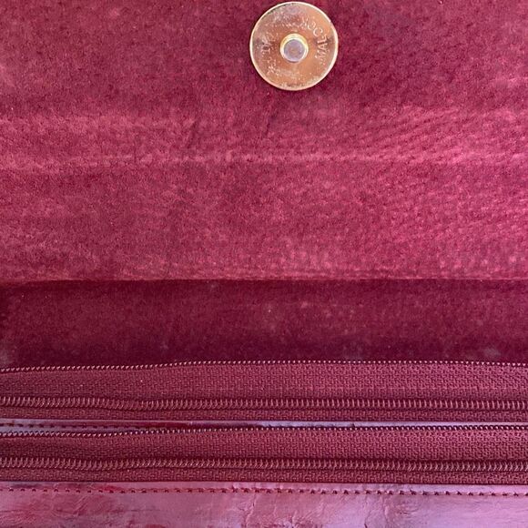 Eel Skin Shoulder Bag and Wallet, Burgundy. - Picture 3 of 15